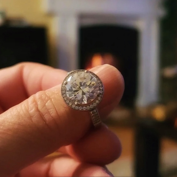 Classic 925 sterling silver zirconia cubic ring, 6.5 - Picture 1 of 5